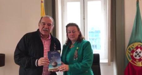 Encuentro en Lisboa, con la Embajadora de Colombia en Portugal, Carmenza Jaramillo y entrega de El Marco Polo de Lorica.