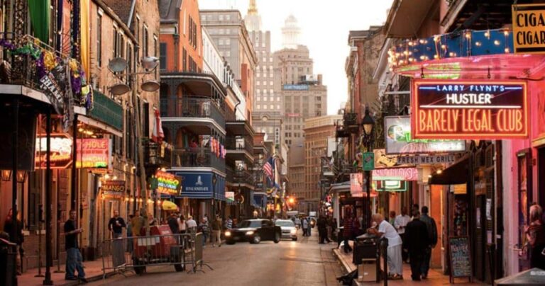 Vida nocturna en Bourbon Street