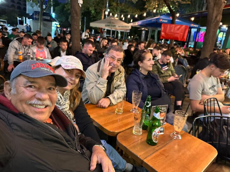 Tirana – Círculo cerrado